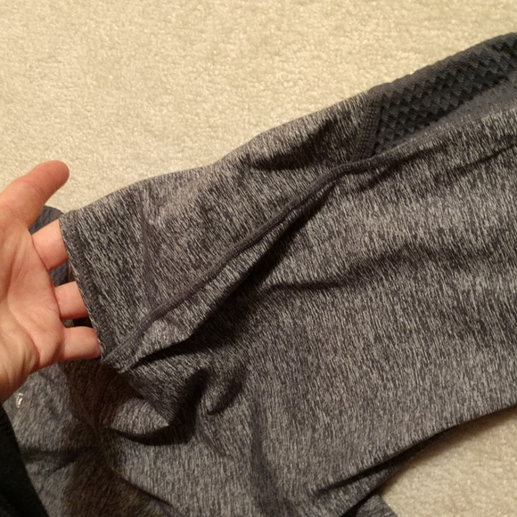 Kirkland medium grey crop leggings - Picture 3 of 5